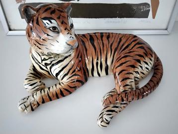 VIntage keramiek  seventies liggende tijger