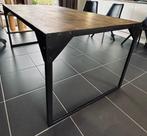 Houten eettafel met metalen onderstel, Huis en Inrichting, Tafels | Eettafels, Ophalen, Gebruikt, 50 tot 100 cm, Vijf personen of meer