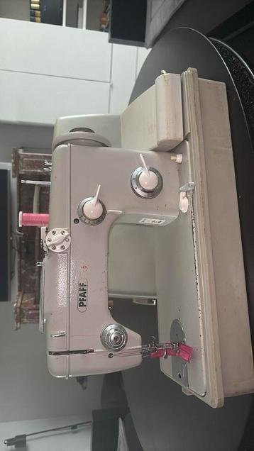 Machine a coudre, Enlèvement, Utilisé, Machine à coudre, Pfaff