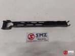 Mercedes Actros Euro 6 side skirt steun, Nieuw, Achter, Spatbord