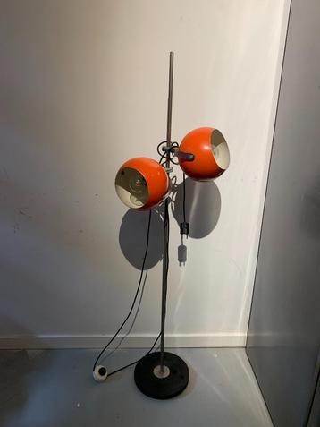Vintage lamp Space age. beschikbaar voor biedingen
