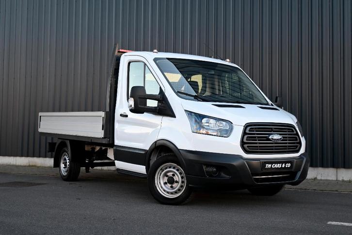 Ford Transit 2.0TDCI 130PK €6ei open laadbak, BTW, Bluetooth, Autos, Camionnettes & Utilitaires, Entreprise, Achat, ABS, Airbags