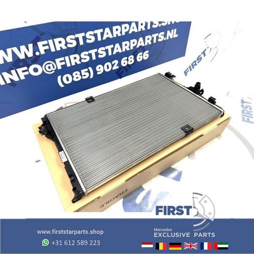 A0995005801 RADIATEUR ORIGINEEL MERCEDES W177 A45 W118 CLA45, Auto-onderdelen, Motor en Toebehoren, Mercedes-Benz, Gebruikt, Ophalen of Verzenden