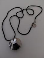 Swarovski halsketting met parfum, Ophalen, Zo goed als nieuw, Met hanger