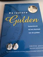 Pays-Bas : livre commémoratif de 50 pages + 14 pièces incorp, Envoi