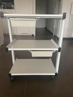 Medische bijzettafel met 3 legbladen en 2 lades, Diversen, Ophalen, Zo goed als nieuw