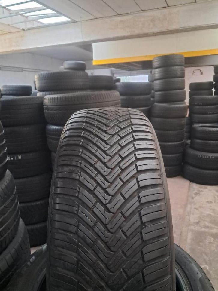 21550r18 215 50 r18 215/50/r18 Continental avec montage, Autos : Pièces & Accessoires, Autres pièces automobiles, Enlèvement ou Envoi