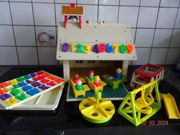 fisher price,retro schooltje met extra mini busje!!! VINTAGE, Ophalen of Verzenden