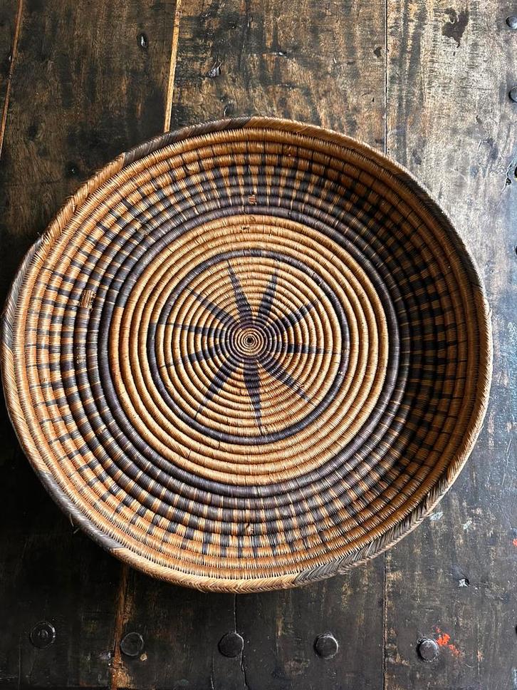 Anthropologue du Big Haoussa et du Nigeria, Antiquités & Art, Art | Art non-occidental, Envoi