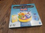 Trivial Pursuit-familie, Hobby en Vrije tijd, Gezelschapsspellen | Bordspellen, Een of twee spelers, Ophalen of Verzenden, Zo goed als nieuw