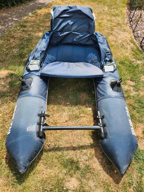 Bellyboot bellyboat SUB 714 boot vissen met toebehoren, Watersport en Boten, Hengelsport | Karpervissen, Zo goed als nieuw, Ophalen