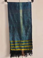 Grote stola 100% natuurzijde. 60 x 250 cm., Ophalen of Verzenden, Gedragen