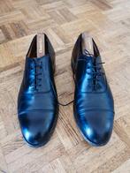 Richelieu Alden, Enlèvement ou Envoi, Porté, Noir