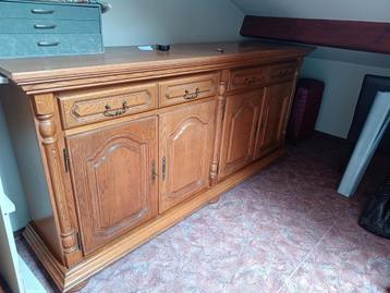 Dressoir  beschikbaar voor biedingen