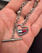 Tommy Hilfiger armband met hartjes perfecte staat, Ophalen of Verzenden, Zo goed als nieuw