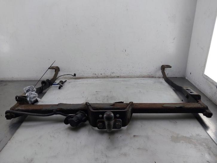 ATTELAGE REMORQUE Opel Vivaro (01-2014/12-2019) (|95599466|), Autos : Pièces & Accessoires, Suspension & Châssis, Opel, Utilisé