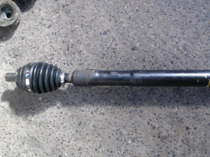 Cardan droit VW Golf 5 1.4TSi 103kw 2003-2008 LP/14452, Auto-onderdelen, Remmen en Aandrijving, Gebruikt, Ophalen