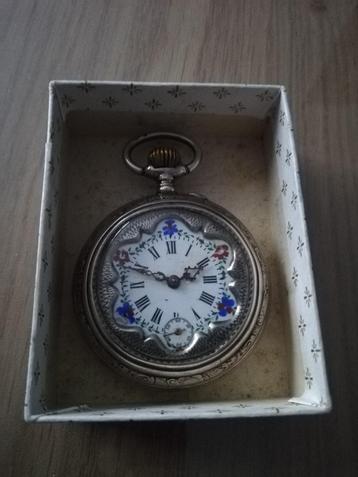 Oude mooi zakhorloge antique 