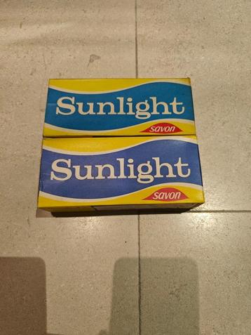 2 Sunlight IVOORWIT zeep 1970s – VOL & ongeopend beschikbaar voor biedingen