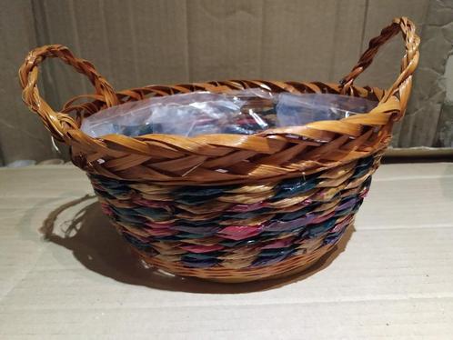splinternieuwe ronde sterke rieten mandjes, 3 kleuren, Huis en Inrichting, Woonaccessoires | Schalen en Manden, Nieuw, Mand, Ophalen of Verzenden