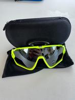 Oakley jawbreaker nieuw, Handtassen en Accessoires, Zonnebrillen en Brillen | Heren, Zonnebril, Geel, Nieuw, Ophalen of Verzenden