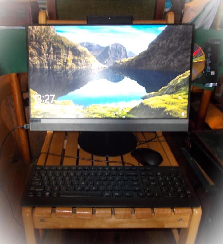 LENOVO IDEACENTRE 520-22AST (AIO pc), Computers en Software, Desktop Pc's, Gebruikt, 2 tot 3 Ghz, HDD, 4 GB, Met videokaart, Met monitor