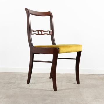 Prachtige set vintage stoelen (6) beschikbaar voor biedingen