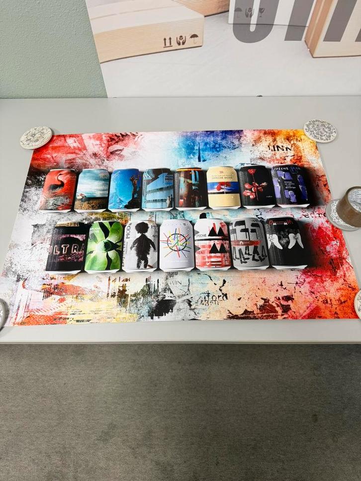 Depeche Mode Album Covers Poster 85x60 cm NIEUW zeldzaam, Verzamelen, Muziek, Artiesten en Beroemdheden, Nieuw, Poster, Artwork of Schilderij