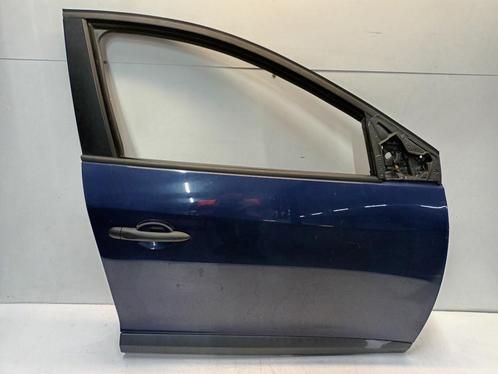 PORTIER RECHTS VOOR Renault Megane III Grandtour (KZ), Auto-onderdelen, Carrosserie, Deur, Renault, Voor, Rechts, Gebruikt