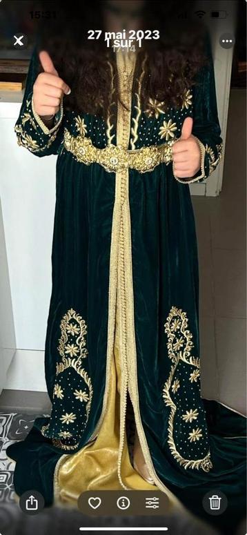 Caftan a vendre, Enlèvement, Comme neuf