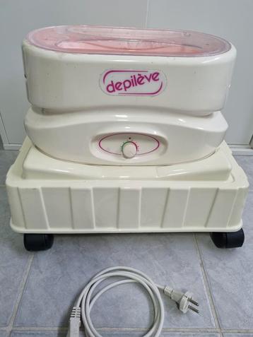 Paraffinebad Dépilève met rolwagen en 2kg peach paraffine, Enlèvement, Utilisé