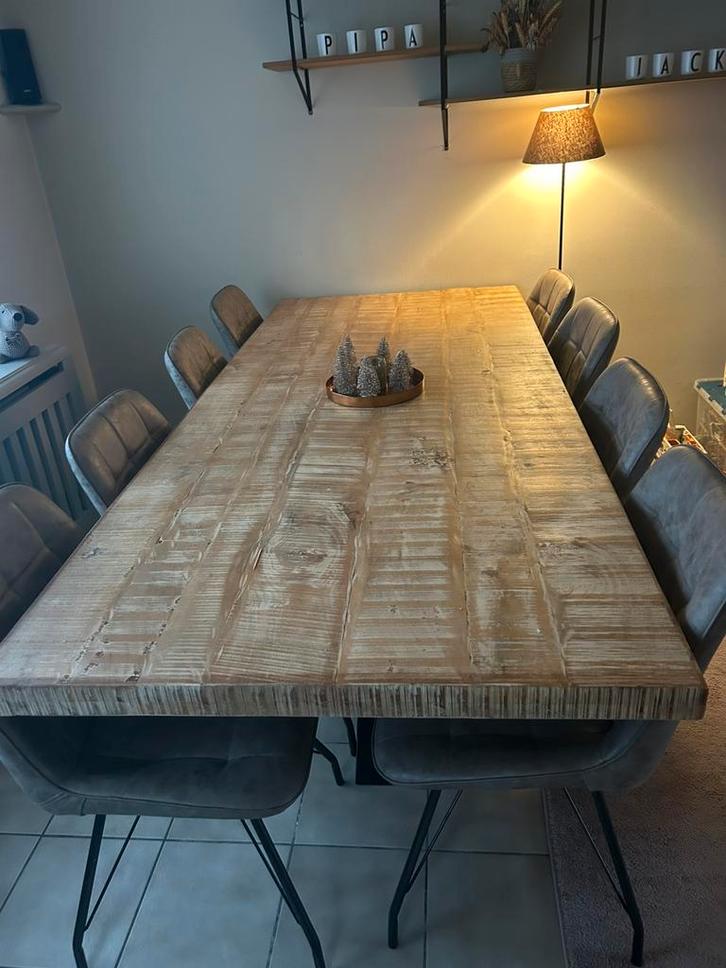 Massief houten eettafel, Huis en Inrichting, Tafels | Eettafels, Zo goed als nieuw, 50 tot 100 cm, 200 cm of meer, Vijf personen of meer