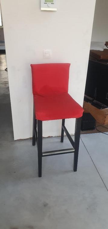 8 chaises de bar Ikea à vendre