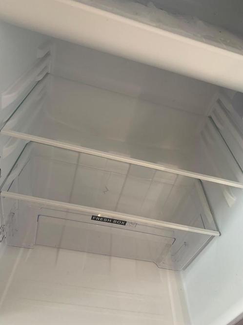 Whirlpool koelkast/koelkast/koelkast, Elektronische apparatuur, Koelkasten en IJskasten, Gebruikt, Met vriesvak, 100 tot 150 liter