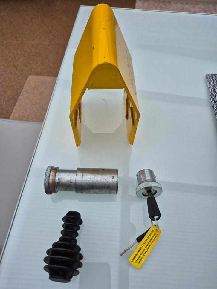 Disselslot caravan Milenco zo goed als niet gebruikt., Caravans en Kamperen, Caravanaccessoires, Zo goed als nieuw, Ophalen