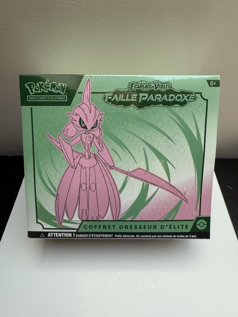 Pokémon ETB Scarlet en Purple Paradox Rift, Ophalen, Zo goed als nieuw, Overige typen