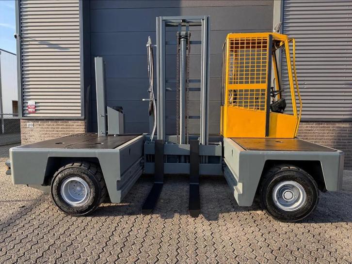 BAUMANN HX 30 12 40 3 ton diesel zijlader (bj 1998), Zakelijke goederen, Machines en Bouw | Heftrucks en Intern transport, Zijlader