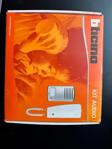 Parlofoon Btichino audio kit beschikbaar voor biedingen