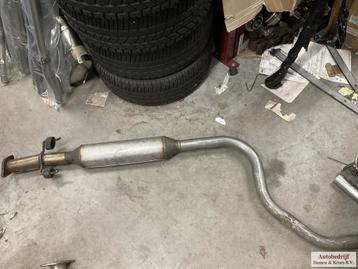 MG/Rover 45 1.4 1.6 uitlaatsysteem middendemper WCE105260 beschikbaar voor biedingen