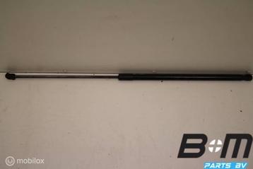 Gasdrukveer voor motorkap VW Passat B8 Sedan 3G0823359 beschikbaar voor biedingen