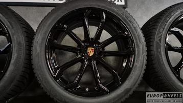 20 inch Porsche Cayenne DEMO  Winterbanden Hankook beschikbaar voor biedingen