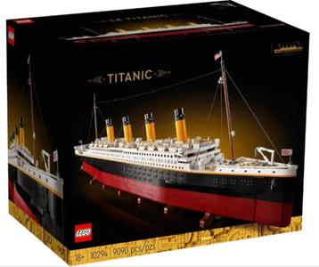 LEGO Titanic - 10294 beschikbaar voor biedingen