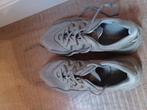Adidas OZWEEGO, Kleding | Heren, Schoenen, Ophalen of Verzenden, Zo goed als nieuw