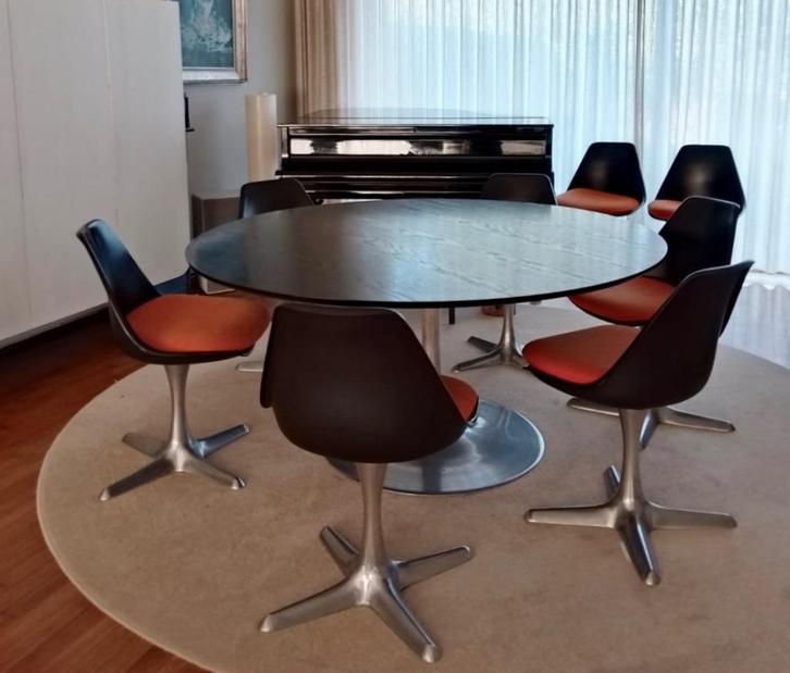 Arkana Eetkamertafel met 6Tulp stoelen, Maurice Burke, Antiquités & Art, Art | Objets design, Enlèvement