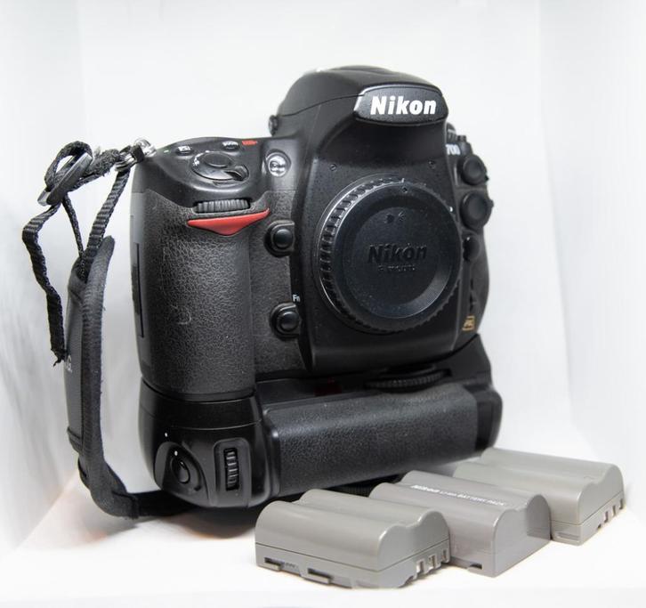 Nikon D700 et accessoires à vendre, Audio, Tv en Foto, Fotocamera's Digitaal, Gebruikt, Spiegelreflex, Nikon, Geen optische zoom