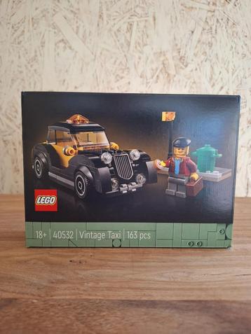 Cat A, Lego 40532 - Vintage Taxi beschikbaar voor biedingen
