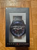 Nieuw Tommy Hilfiger-horloge te koop!, Handtassen en Accessoires, Horloges | Heren, Leer, Staal, Polshorloge, Nieuw