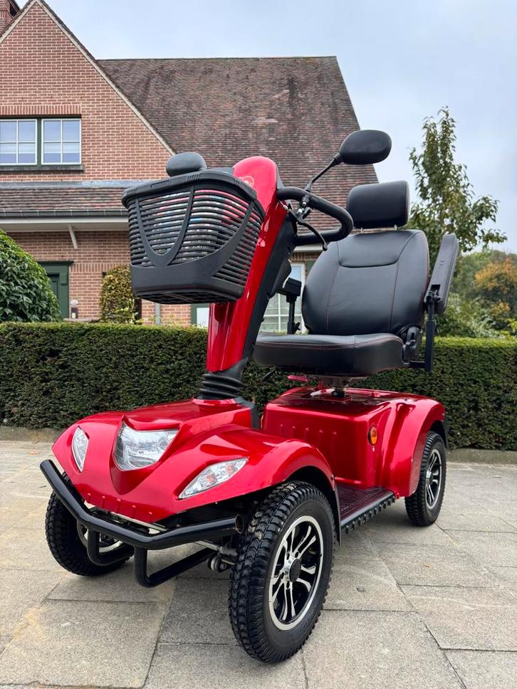 Bijna nieuw Vermeiren Carpo 2 Se Scootmobiel invalidescooter, Diversen, Rolstoelen, Zo goed als nieuw, Elektrische rolstoel, Inklapbaar