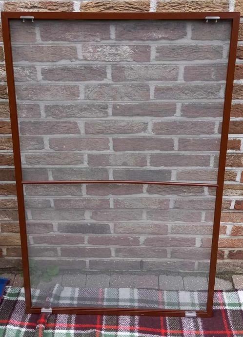 Vliegenramen / Muggenramen / Horren (bruine alu), Doe-het-zelf en Bouw, Deuren en Vliegenramen, Gebruikt, Overige typen, Minder dan 200 cm