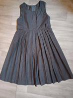 dpam, une robe d'hiver/ 40%laine/ véritable vintage t.10 a, Enfants & Bébés, Vêtements enfant | Taille 140, Enlèvement ou Envoi